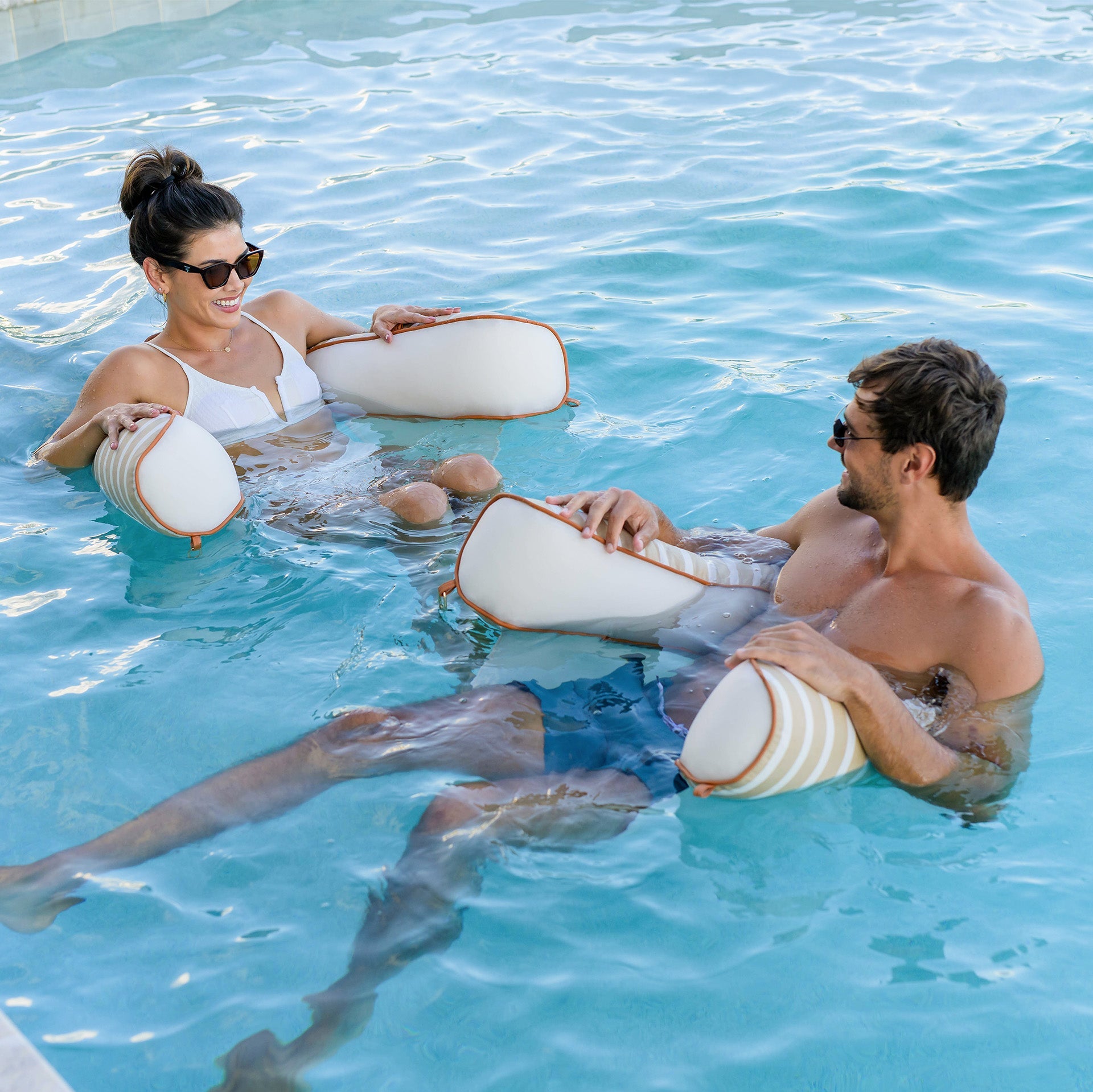 Lux Bali Sling® with Sunbrella® Fabric