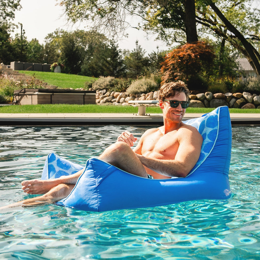 Captain's Pool Float