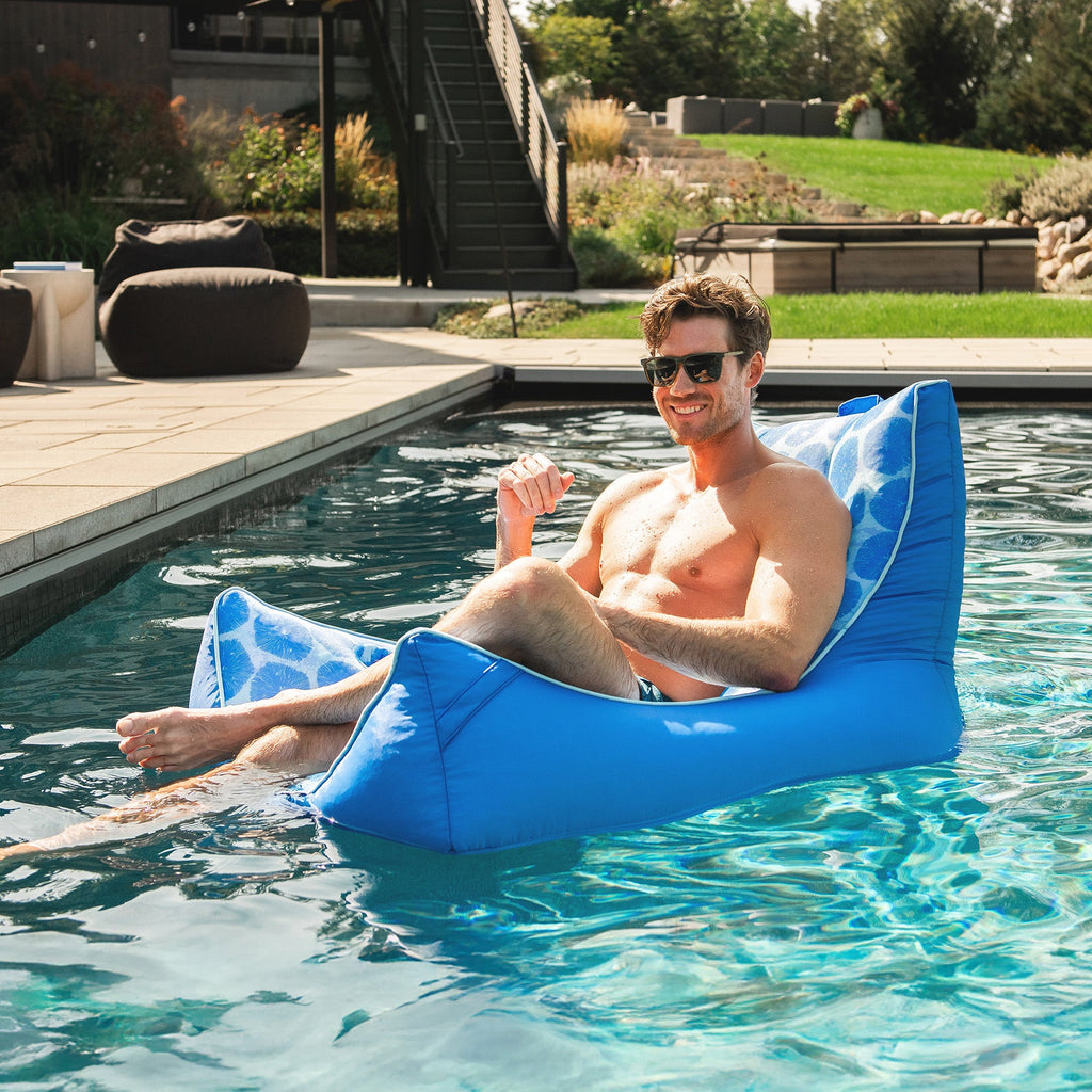 Captain's Pool Float